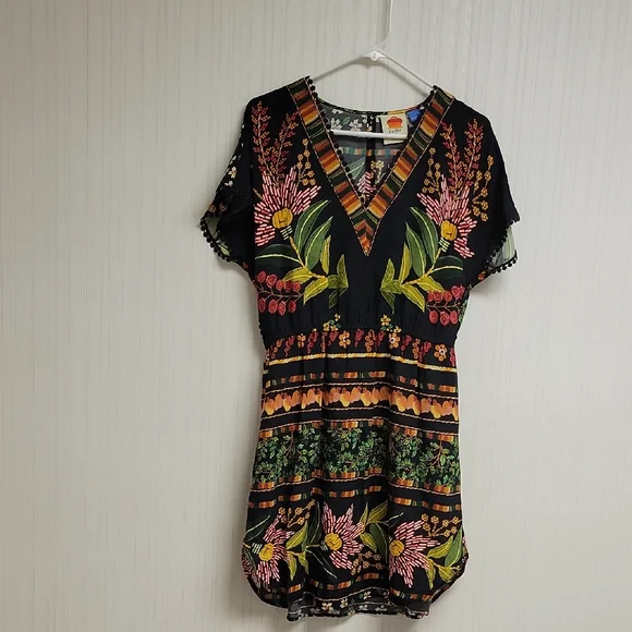 Farm Rio Nieves Floral Black Coverup Tunic Dress. Small. Colorful Viscose - Picture 4 of 9